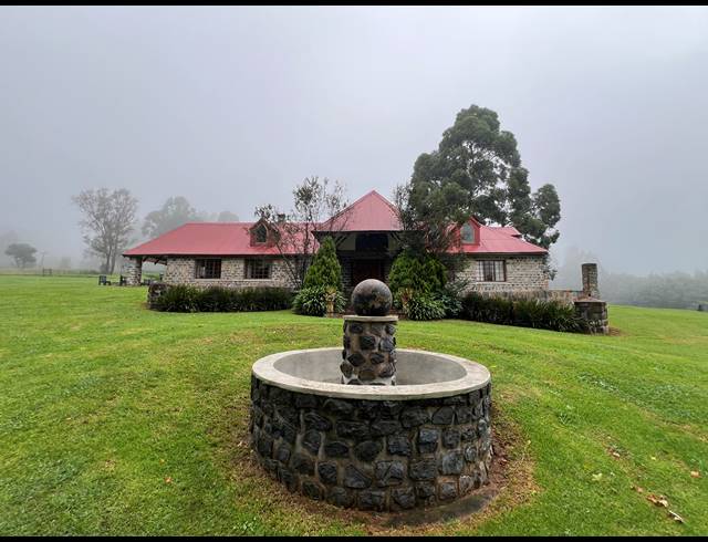 2 BEDROOM LODGE TO LET IN DARGLE